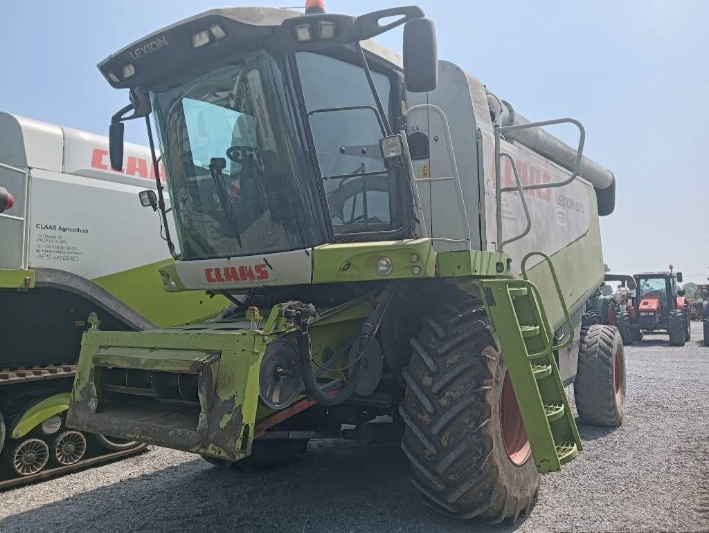 E-FARM: Claas Lexion 570 - Cosechadora - id EACDZMS - Año: 2006 - Horas: 3991,Italia