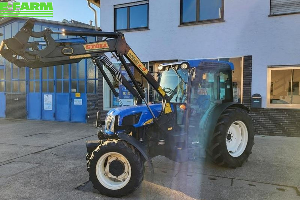 New Holland traktor t4030 f allrad #newholland #gebraucht tractor €26,900