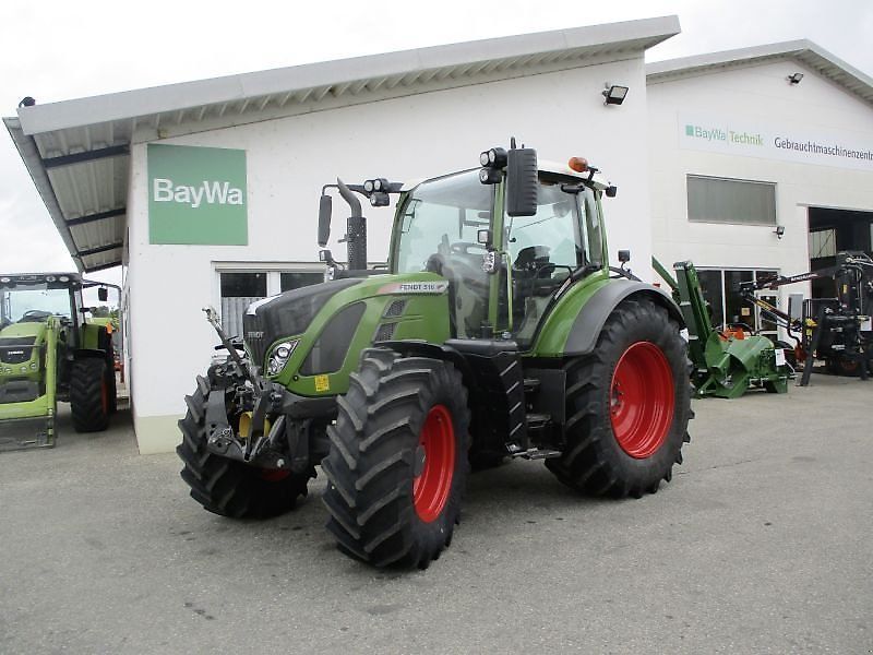 Fendt 516 Vario Profi Plus Tractor €90,672