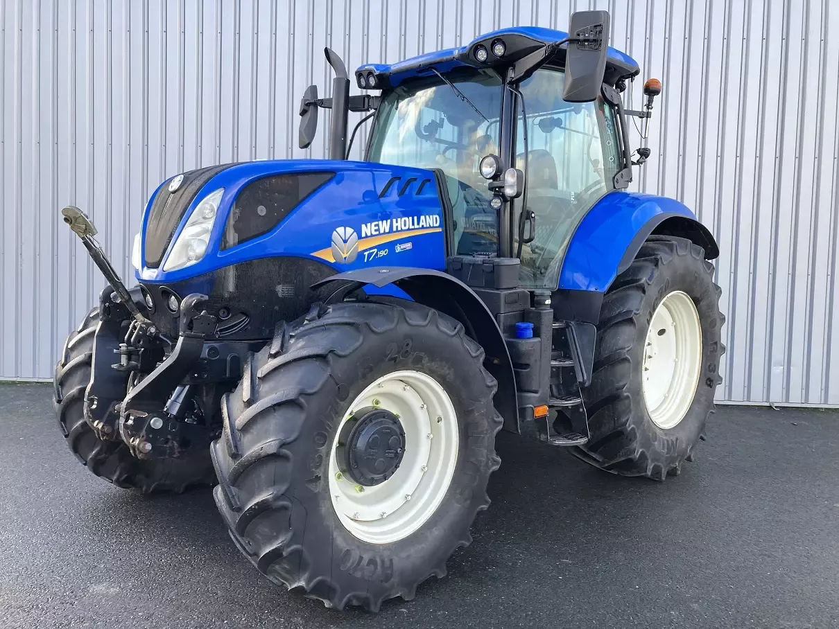 E-FARM: New Holland T7.190 - Traktor - id DPQHUJZ - 72 000 € - Rok produkcji: 2019 - Motogodziny: 3468,Moc silnika: 165,Francja