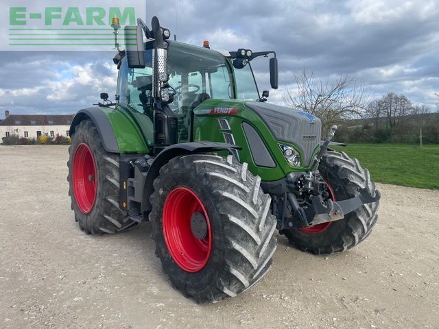 Fendt 724 Vario Profi Plus Tractor €142,000
