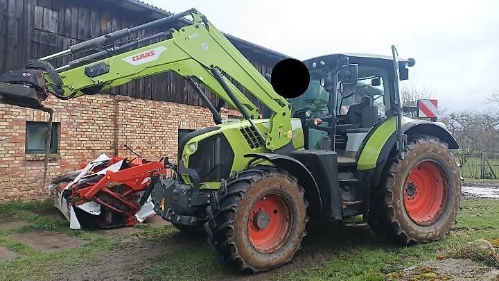 Claas Arion 610 Tractor €67,900