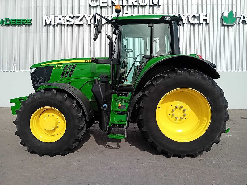 John Deere 6195 M Tractor 117.395 €