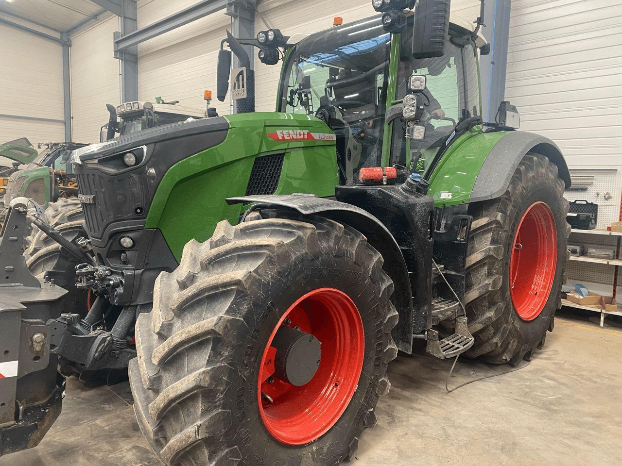 E-FARM: Fendt 722 Vario - Tractor - id CYBYSJM - Año: 2024 - Horas: 1100,Potencia del motor: 220,Francia