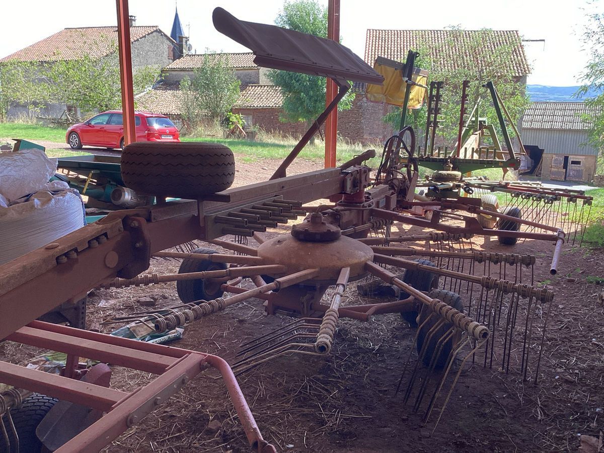 Pöttinger EuroTop 611 A Tedder €6,500