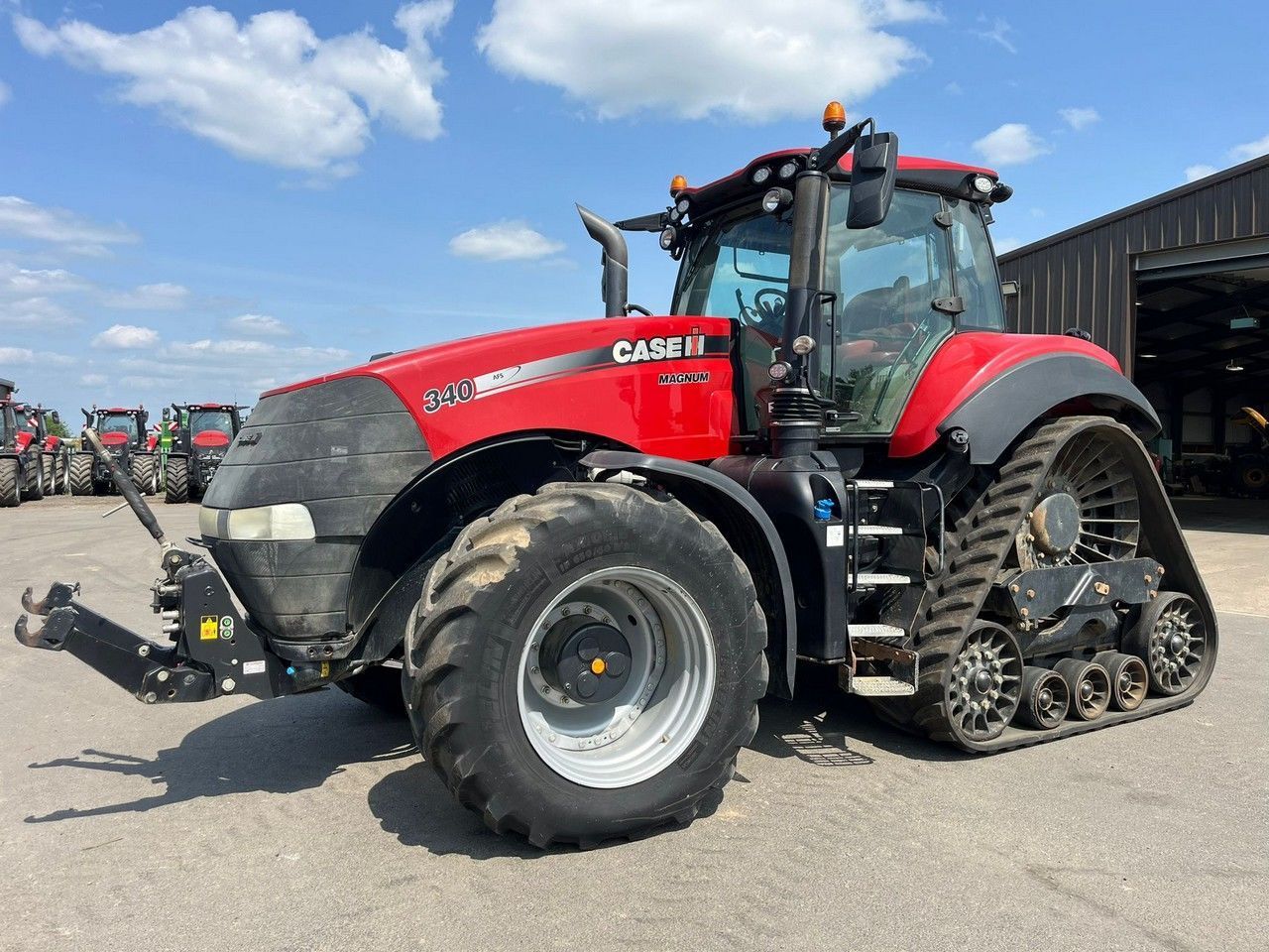 E-FARM: Case IH Magnum 340 - Tractor - id IEIXH42 - €80,634 - Year of construction: 2019 - Engine hours: 7,085,Engine power (HP): 340,United Kingdom