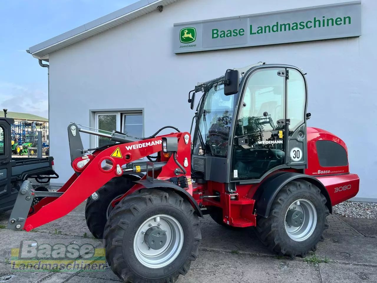 E-FARM: Weidemann 3080 klima 30km - Radlader - id RTRHGDY - 59.990 € - Baujahr: 2024 - Abgelesene Motorstunden: 22,Motorleistung (PS): 75,Deutschland