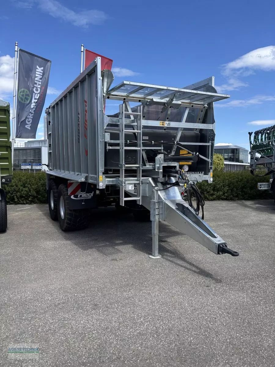 Fliegl asw 256 compact fox Wózek paszowy 36 917 €