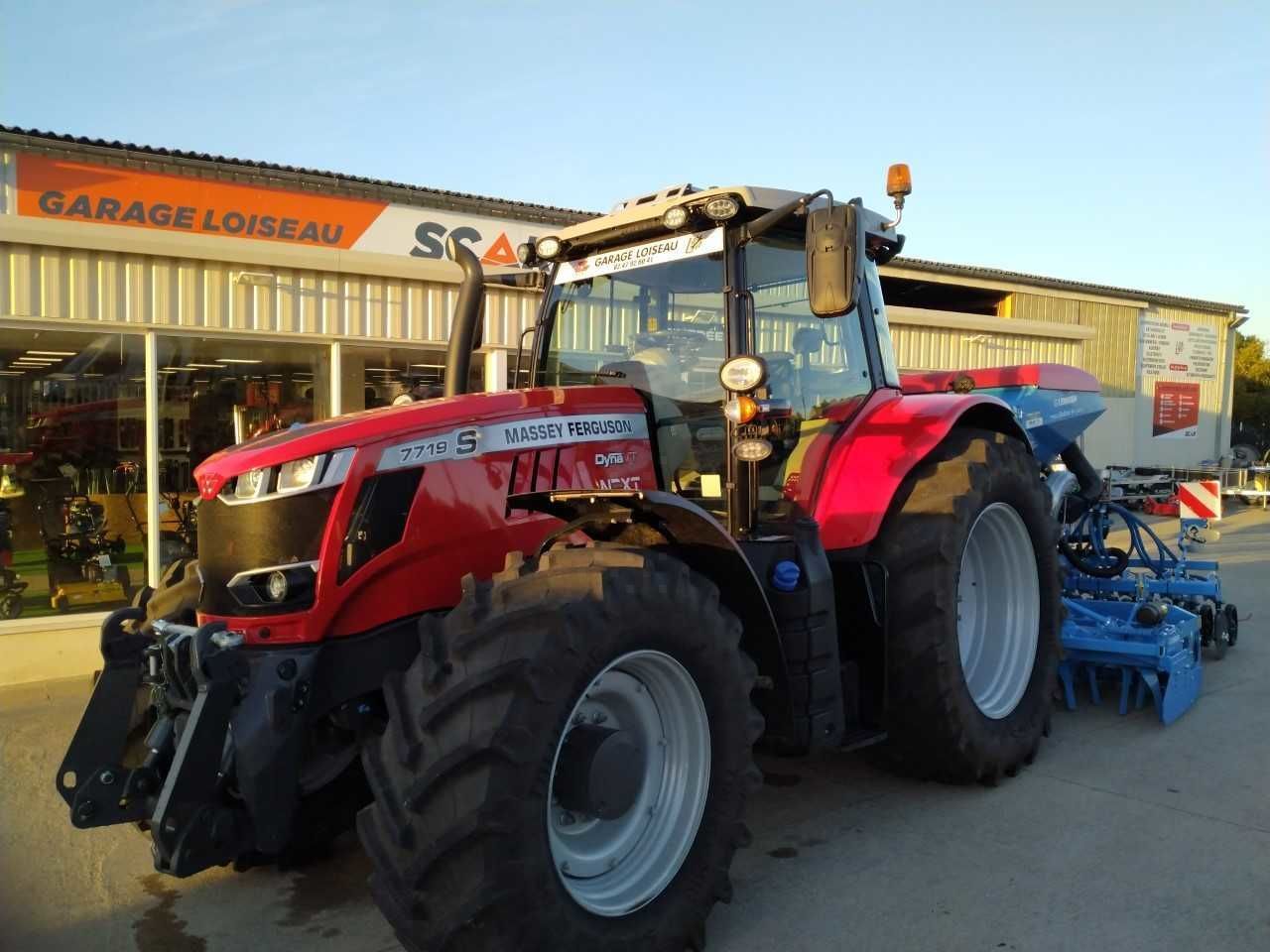 Massey Ferguson 7719 S Traktor 128 000 €