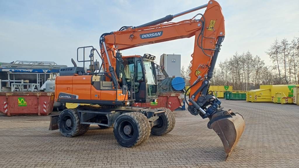 Doosan dx 170 w Radbagger 95.000 €