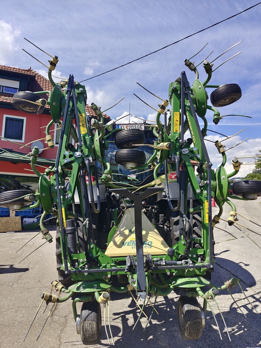 Krone Vendro 820 Highland Tedder €17,800