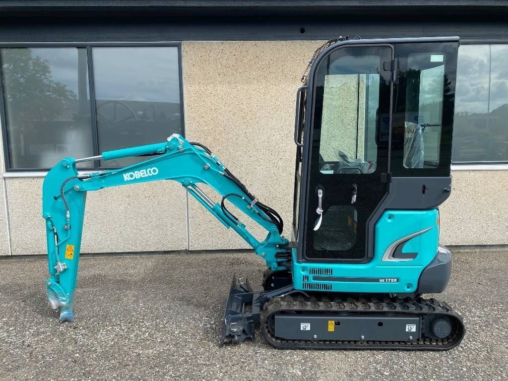 Kobelco sk 17 sr Mini-pelle 23 369 €