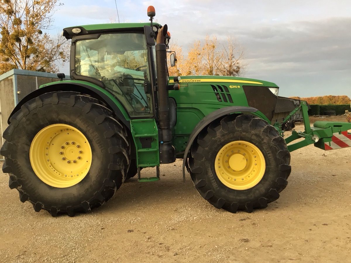 John Deere 6210 R Trattore 71.000 €