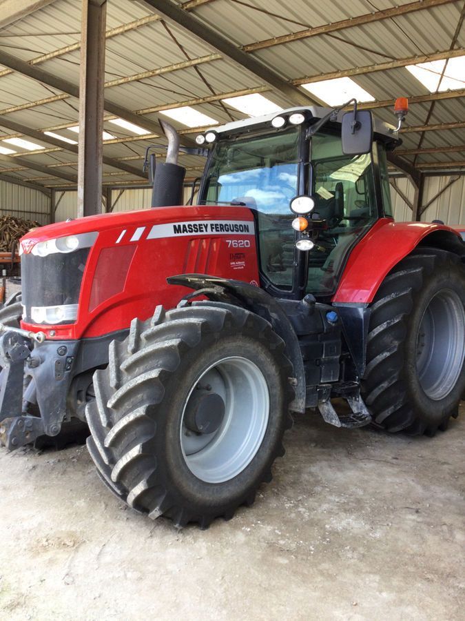 E-FARM: Massey Ferguson 7620 Dyna-6 Efficient - Tractor - id LY3NHKU - €58,000 - Year of construction: 2013 - Engine hours: 6,500,Engine power (HP): 200,France
