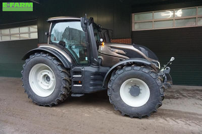 E-FARM: Valtra T175 Active - Tractor - id ZKDVXNM - €124,500 - Year of construction: 2022 - Engine hours: 350,Engine power (HP): 175,Germany