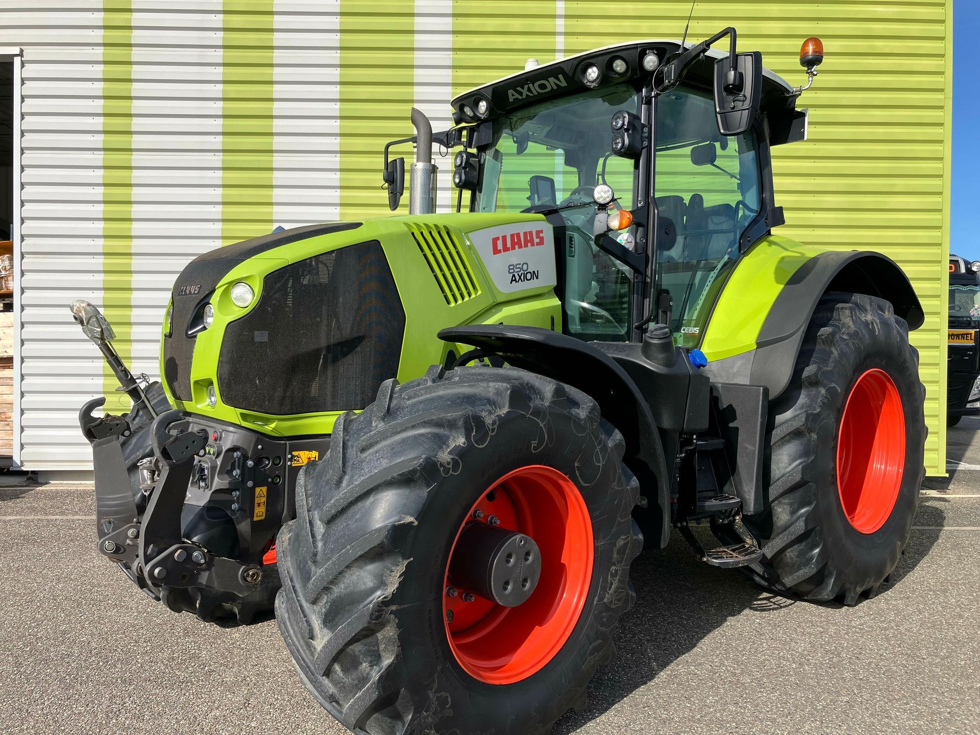 E-FARM: Claas Axion 850 - Traktor - id M1DBVKH - 85 000 EUR - Gyártási év: 2016 - Üzemóra (motor): 4850