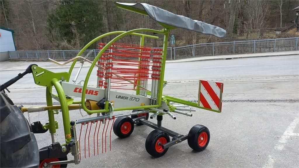 E-FARM: Claas liner 370 - Rake - id SEUGYCD - €7,083 - Year of construction: 2023 - Austria