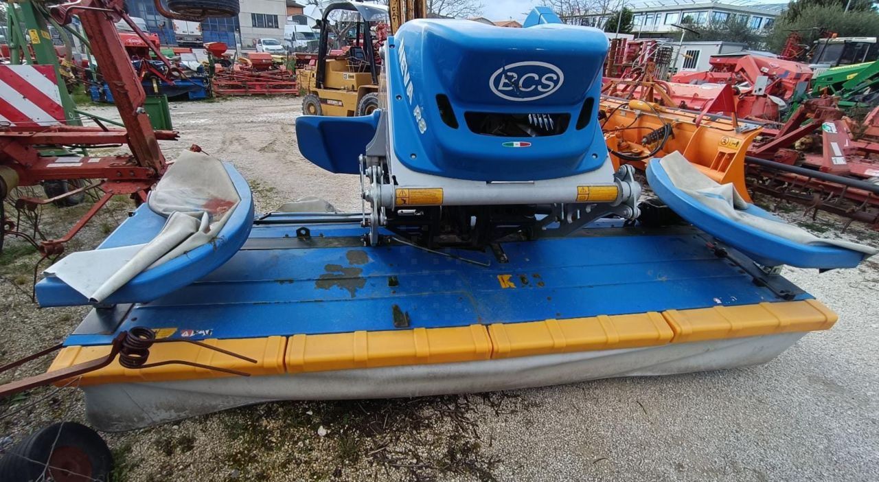 E-FARM: BCS neva r 8 - Faucheuse - id WNBMKDA - 7 500 € - Année: 2010 - Italie