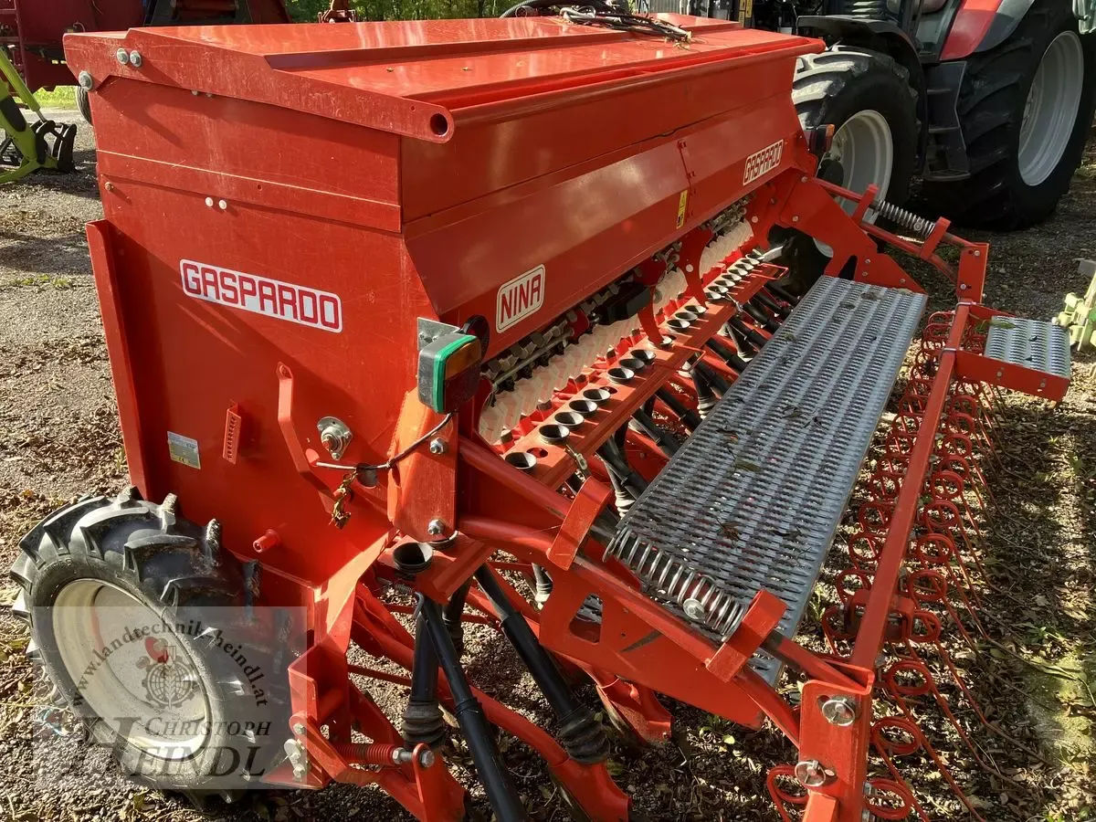 E-FARM: Gaspardo nina - Semoir complémentaire - id VR77ULT - Année: 2008 - Autriche