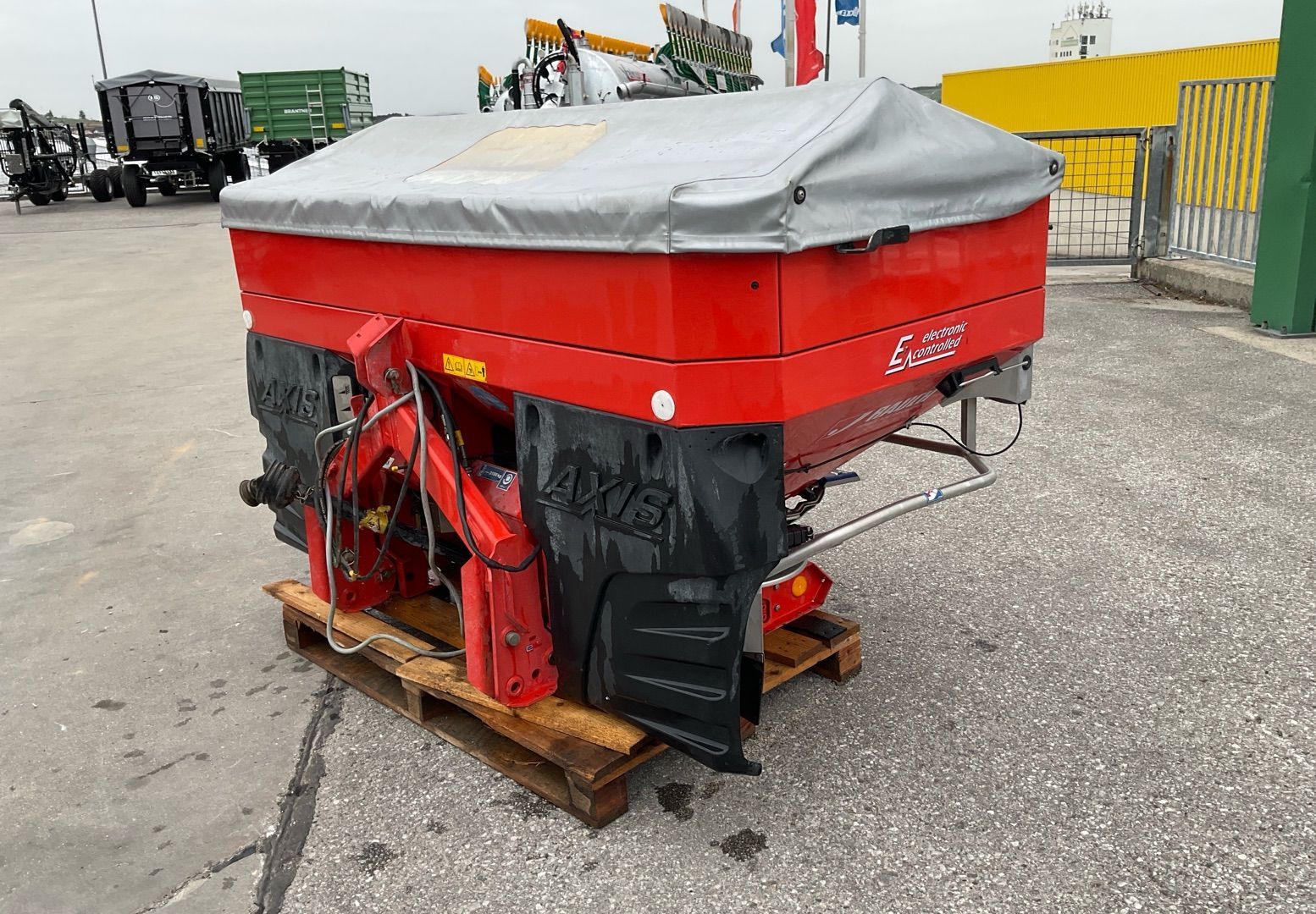 E-FARM: Rauch Axis 20.1 W - Düngerstreuer - id XX6P8IF - 9.917 € - Baujahr: 2012 - Österreich