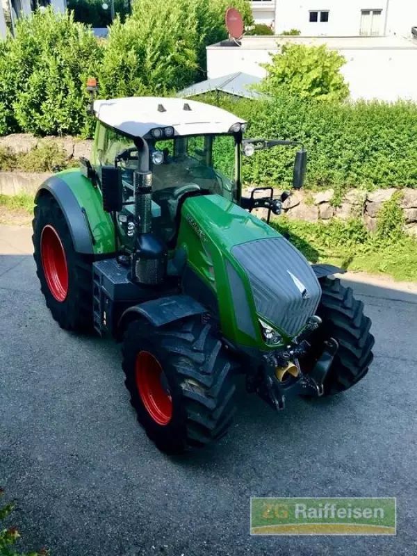E-FARM: Fendt 828 Vario - Tractor - id WLUK5JV - €132,000 - Year of construction: 2020 - Engine hours: 5,180,Engine power (HP): 287,Germany