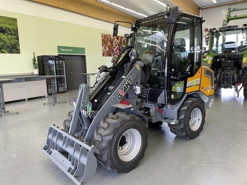 Giant g2700e t Încărcător cu direcție compactă 63.025 EUR