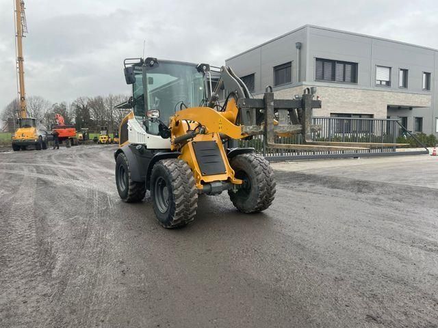 Liebherr L 507 Kolesni nakladalnik 48.500 €