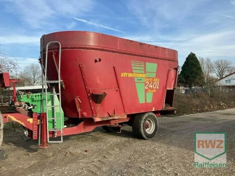 Strautmann vertimix 2401 doubl feedingwagon €5,000