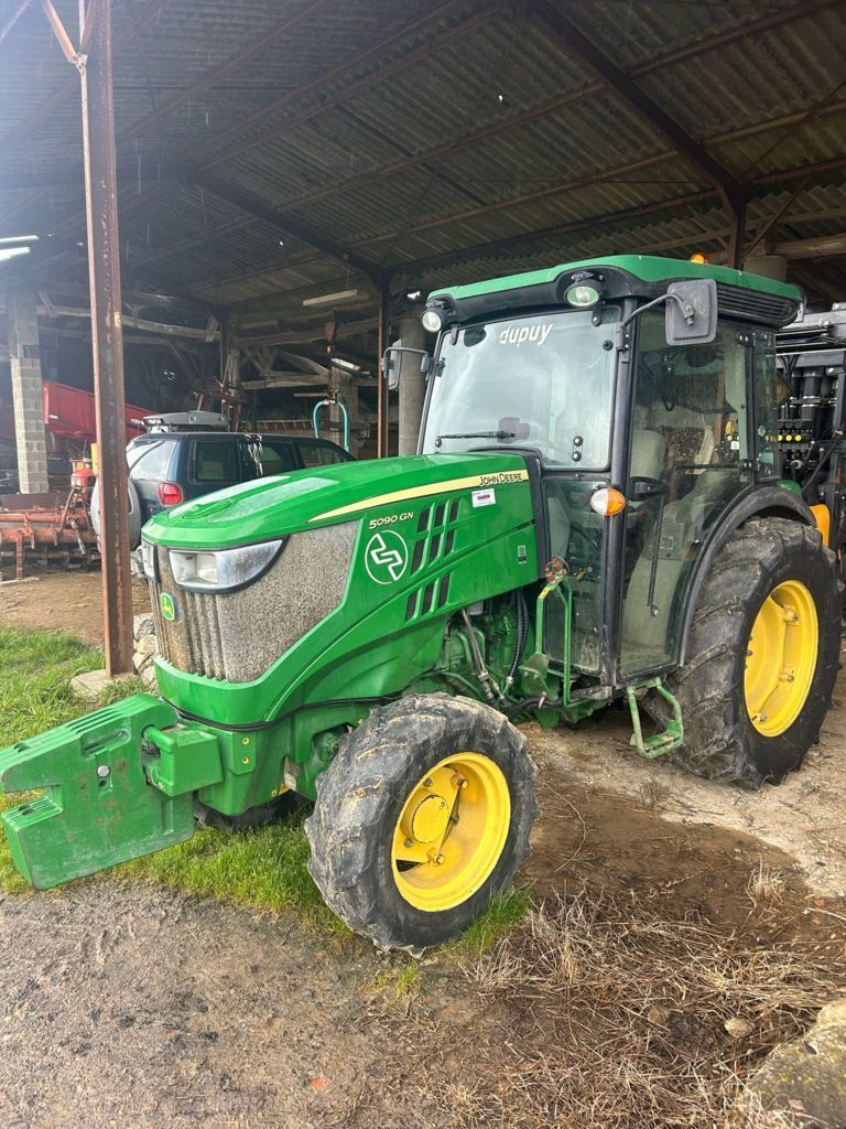 John Deere 5090 GN Tractor 35.000 €