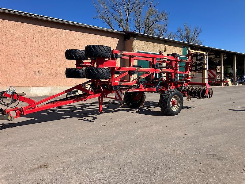 HORSCH Terrano 5 FM Cultivador 30.000 €