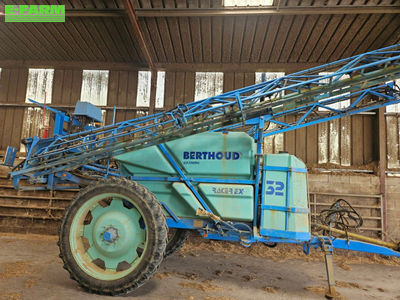 E-FARM: Berthoud racer 32 - Sprayer - id SX8YLYH - €10,000 - Year of construction: 2008 - France