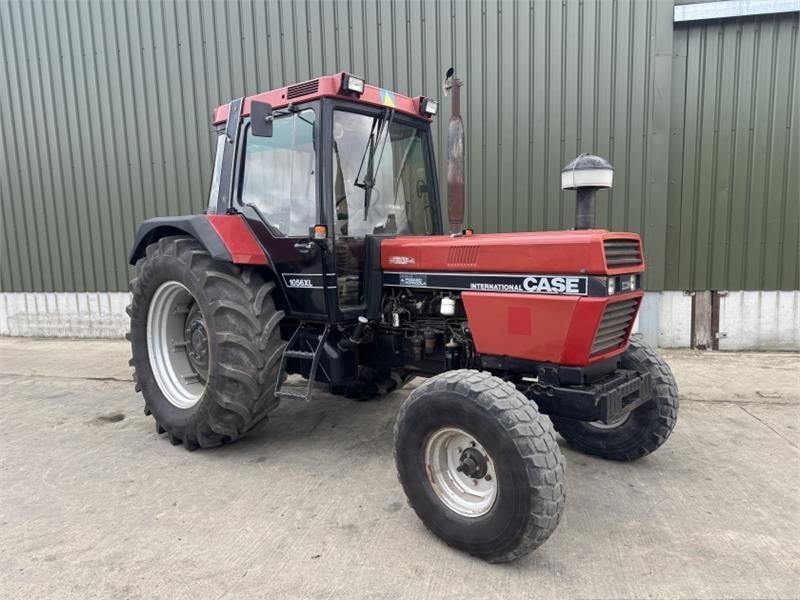 E-FARM: Case IH international case international 1056xl 2wd - Tracteur - id UKH9RJB - 24 157 € - Lecture du nombre d'heure: 7 530 - Royaume-Uni