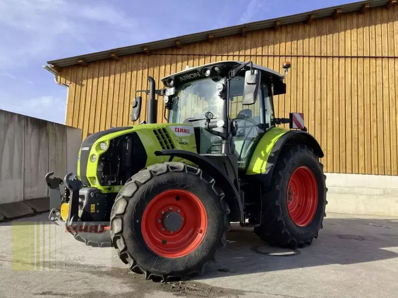 E-FARM: Claas Arion 550 CMATIC CEBIS - Traktor - id YF5ZL1U - 133.000 € - Produktionsår: 2023 - Motortimer: 396,Motoreffekt (HP): 165,Tyskland
