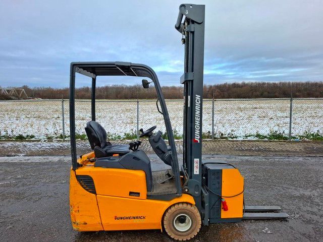 JUNGHEINRICH efg 113 | 2010 Maszt sztaplowy 7450 €