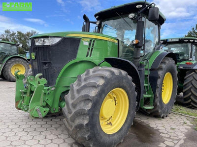 E-FARM: John Deere 7230 R - Tractor - id SFNSMTL - €89,000 - Year of construction: 2012 - Engine hours: 4,400,Engine power (HP): 230,Germany