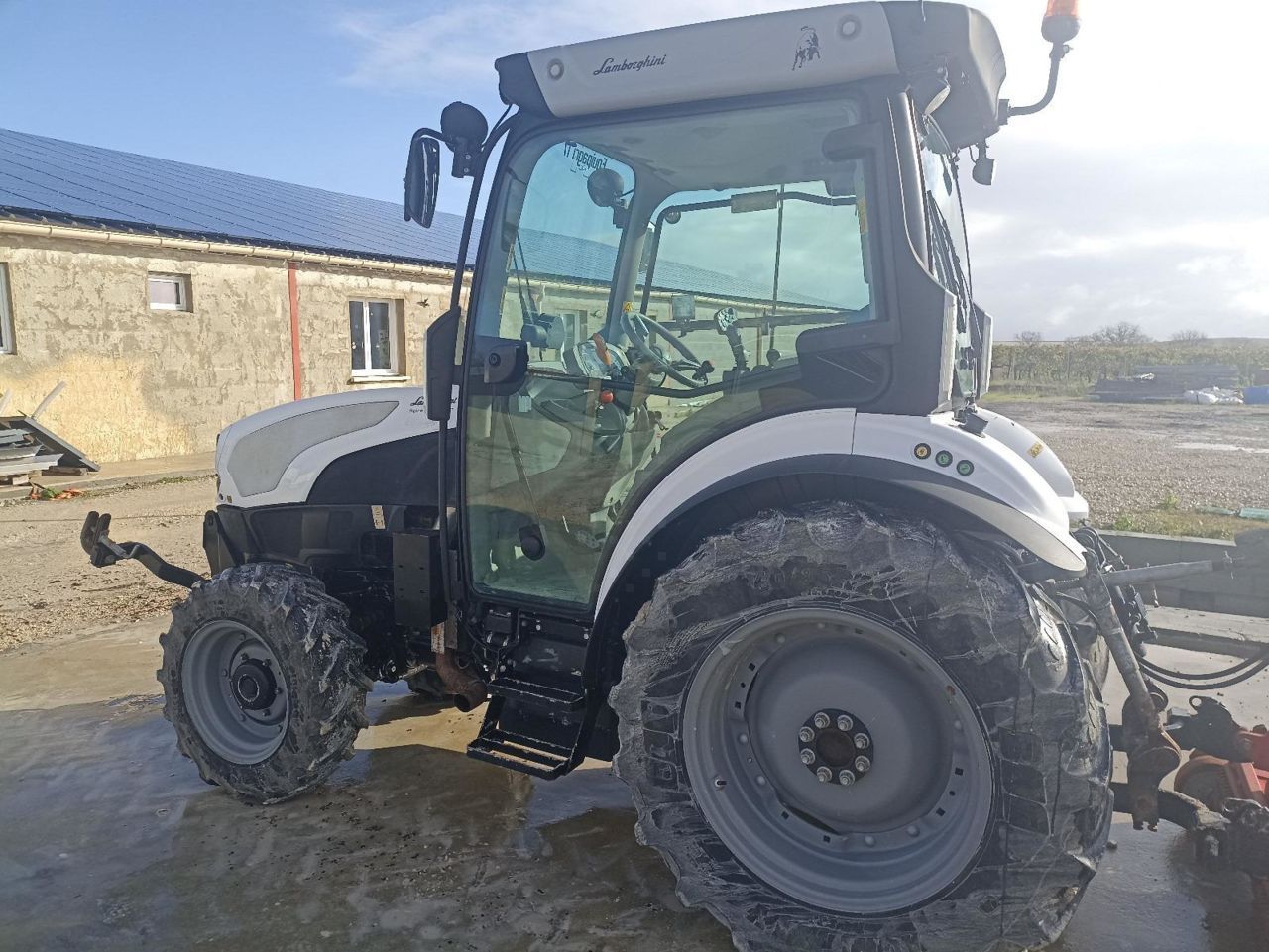 Lamborghini Spire S 100 VRT Traktor 42 000 €