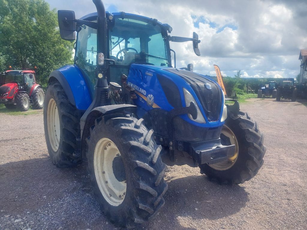 New Holland T5.120 Tractor €58,000