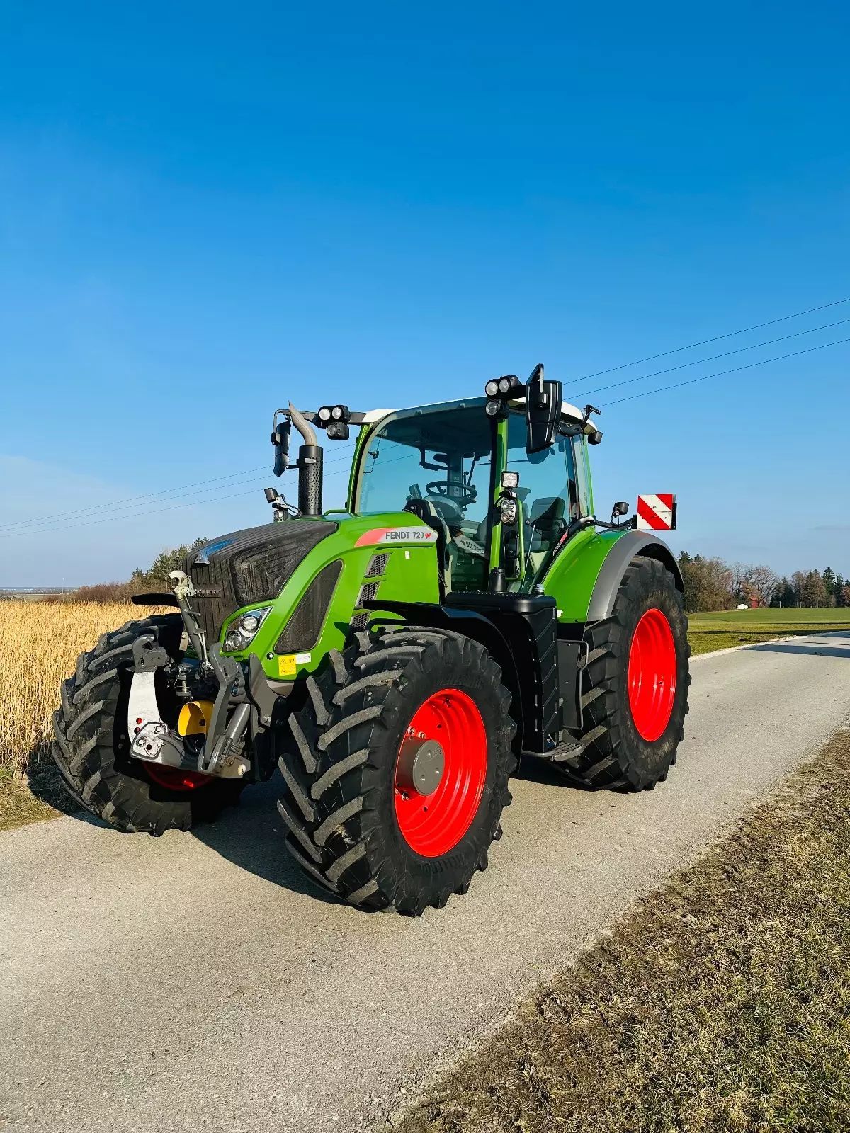 Fendt 720 Vario Profi Plus Traktorius 117 000 €