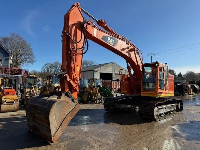 Caterpillar 335 f l cr - engine/motor 0 hrs Excavadora de orugas 56.000 €