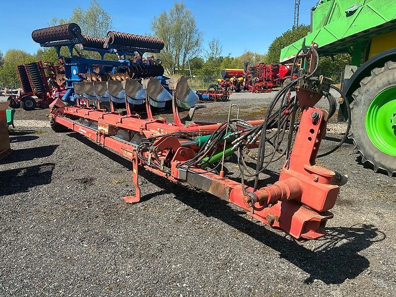 Kverneland PB 100 Plough €16,900