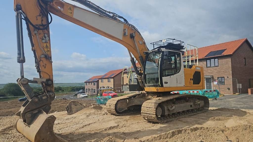 Liebherr r 922 lc Koparka gąsienicowa 108 558 €
