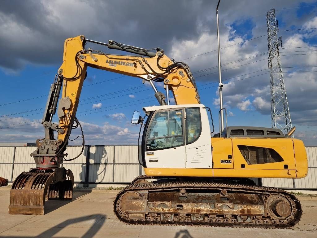 Liebherr r924 lc * sw 48 likufix * Excavadora de orugas 54.752 €