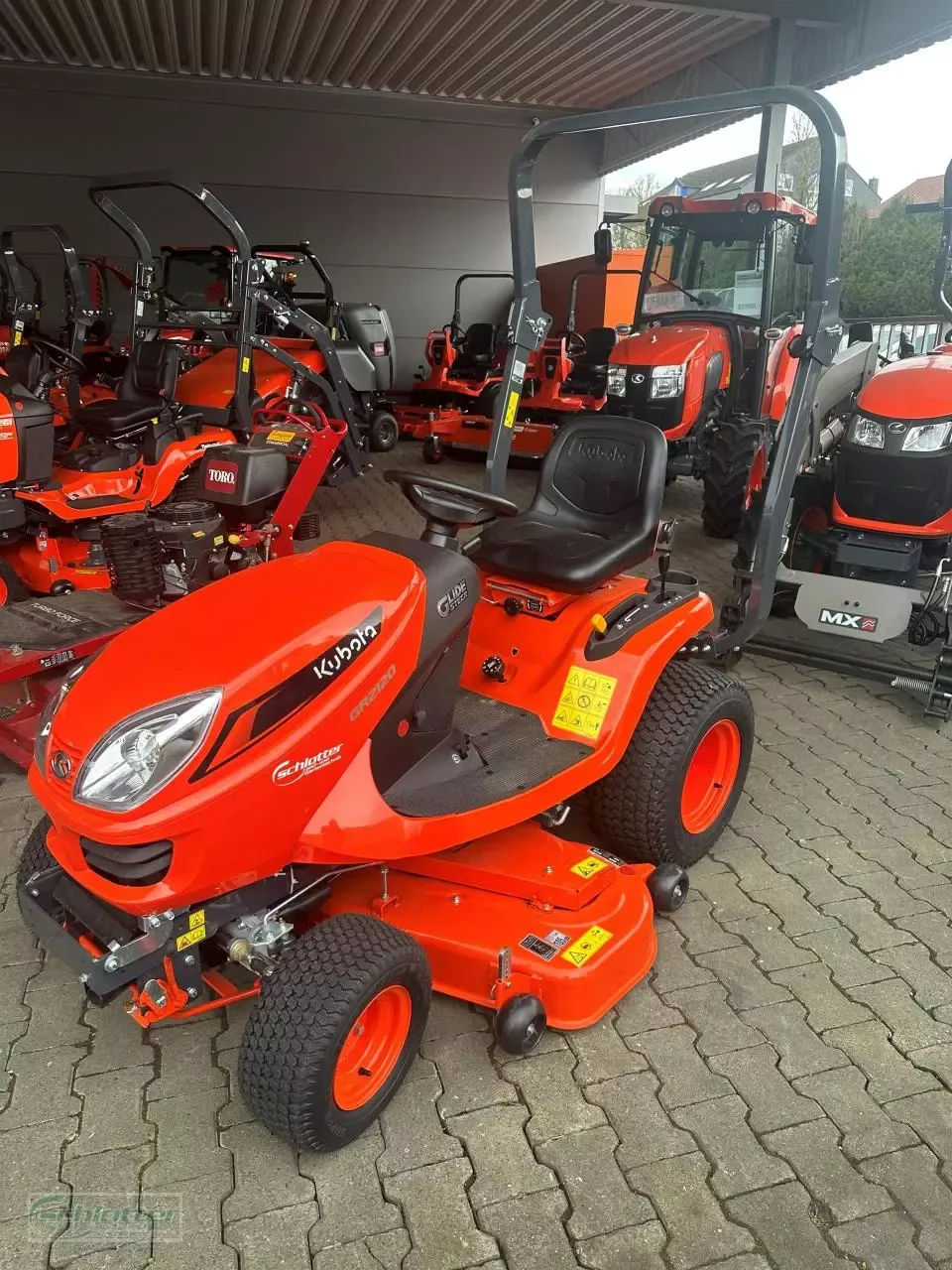 E-FARM: Kubota GR2120 S - Lawn mower - id UBZH1NW - €11,681 - Year of construction: 2024 - Germany