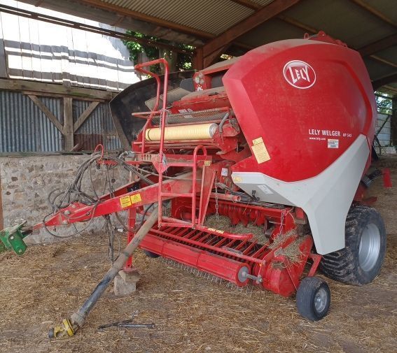 E-FARM: Lely-Welger welger rp 545 - Baler - id XSPVZUE - €26,000 - Year of construction: 2014 - France