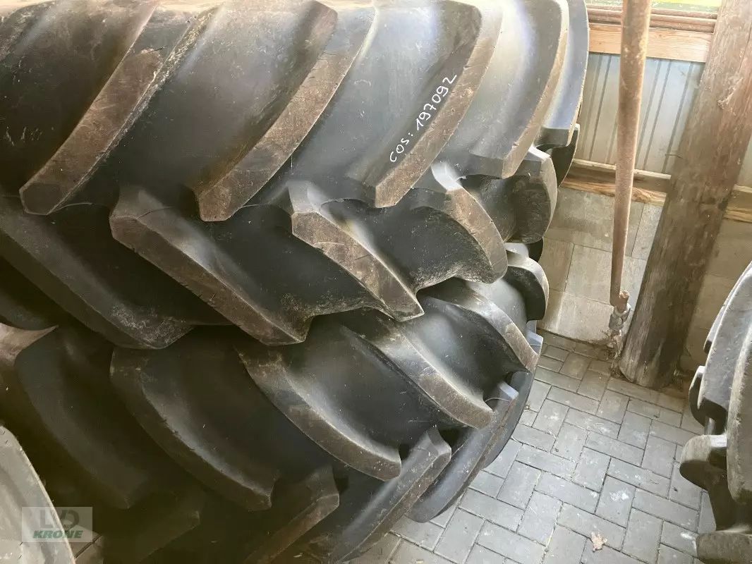 MICHELIN 710/70r42 Wheel and track €8,900