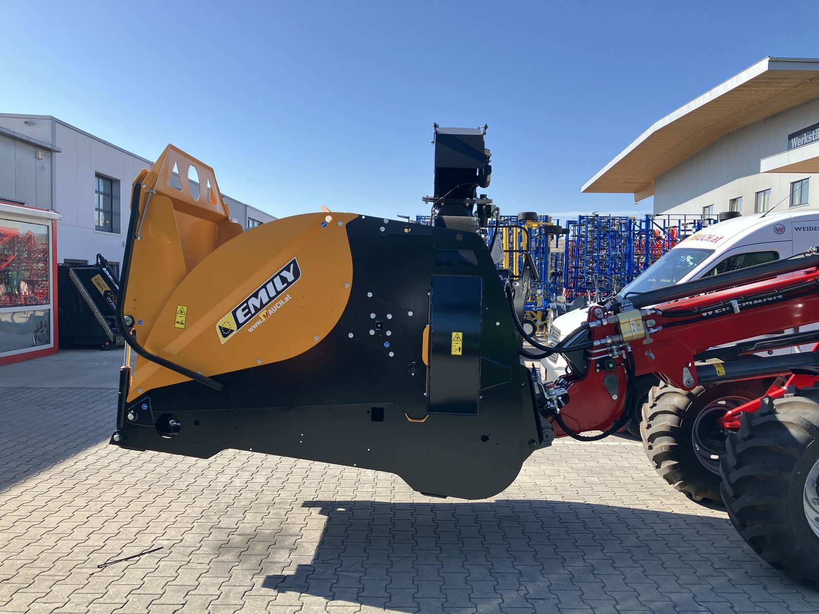 E-FARM: emily sigma einstreugerät mit turbine - Équipement pour l'élevage d'animaux - id KG1R91B - Autriche