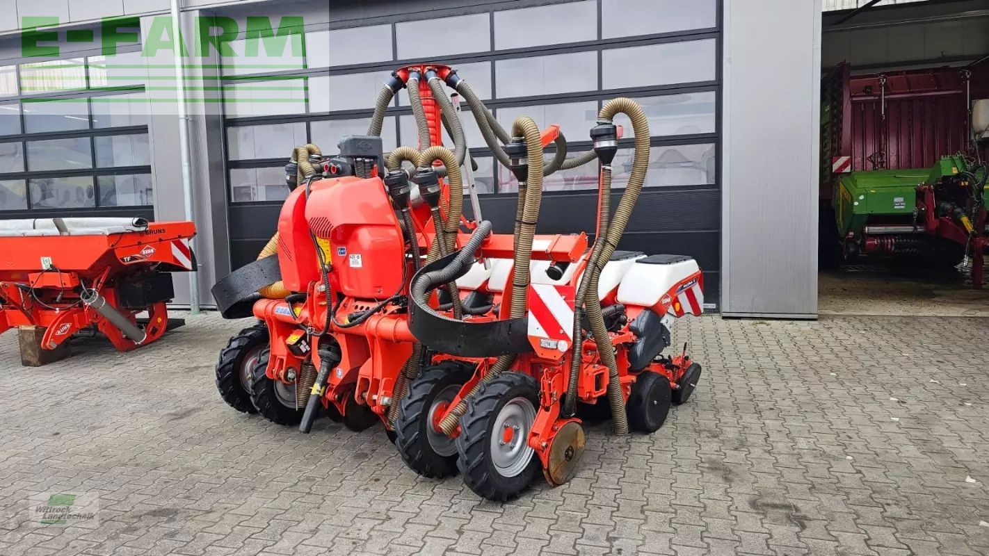 Kuhn maxima 3 til e mit fronttank Vetőgép 42 900 EUR
