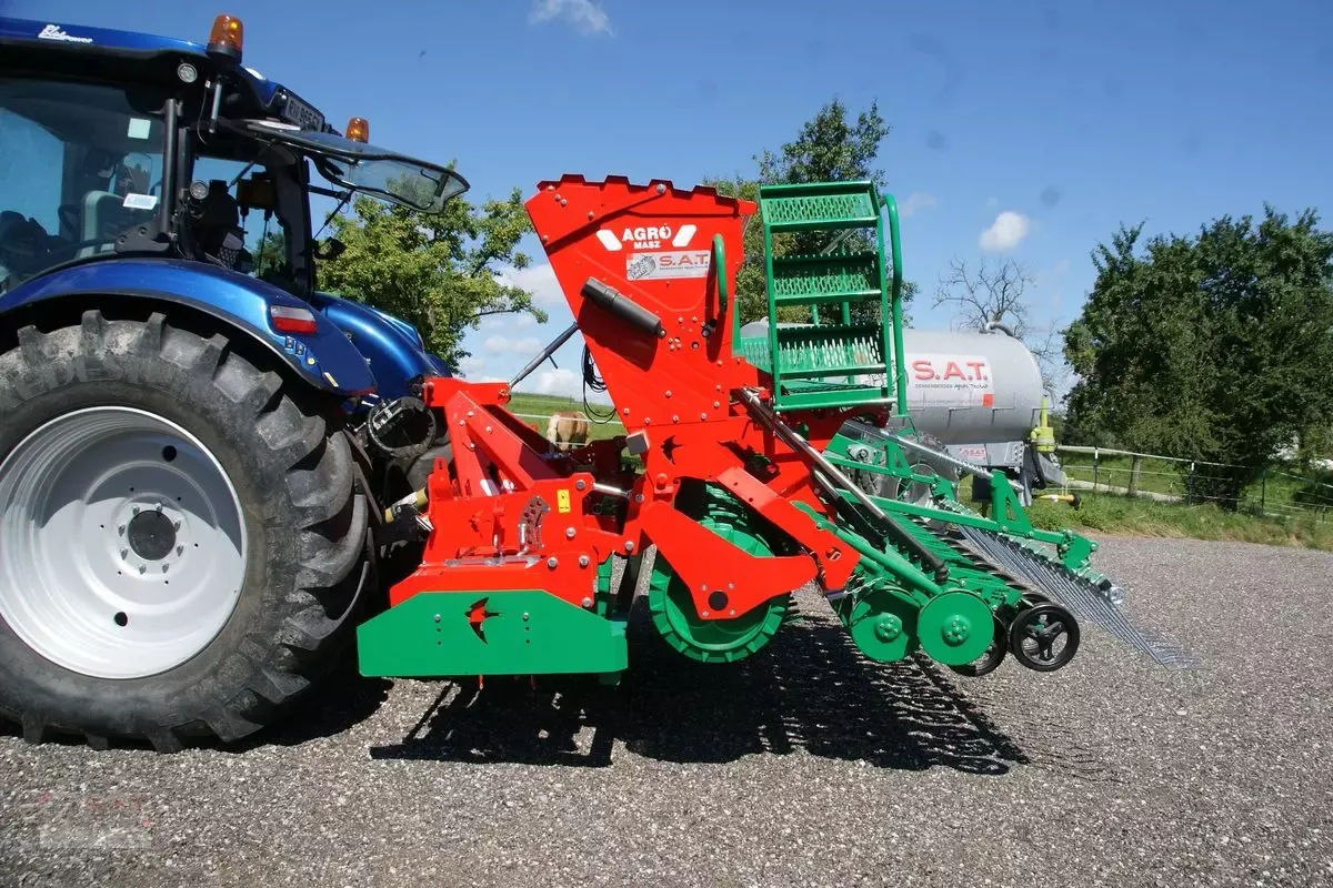 E-FARM: sonstige agro masz sn 300 + ana 300 säkombination - Aufbaudrillmaschine - id 5CGS95E - 26.583 € - Österreich