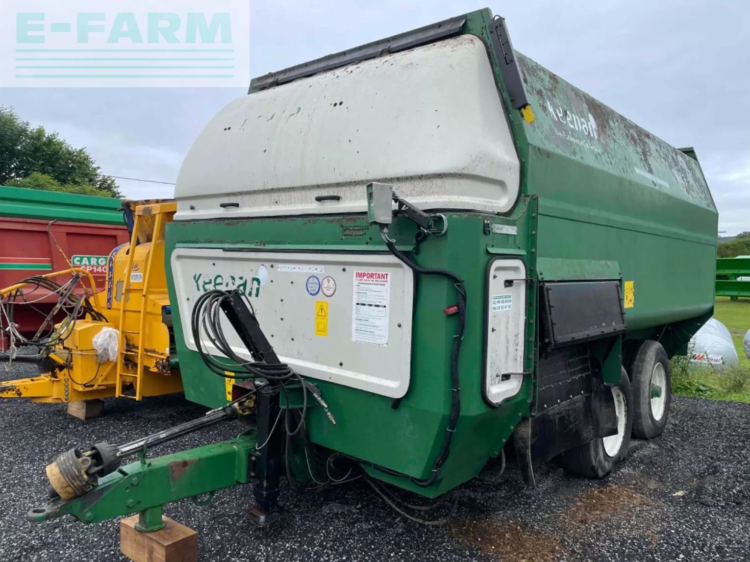 KEENAN MECHFIBER 400 Mixer feeder €12,000