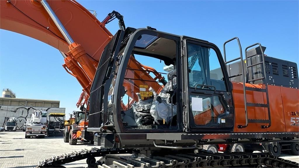 E-FARM: Hitachi zx530lch-7 - Crawler excavator - id LZP165Q - Year